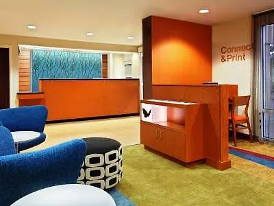 Fairfield Inn & Suites Charlotte Arrowood Hotel